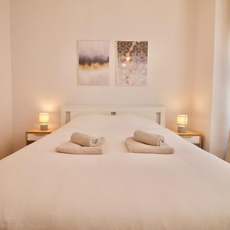 Heart Of Grand Place - Stunning 3Br Triplex Bruselas Exterior foto