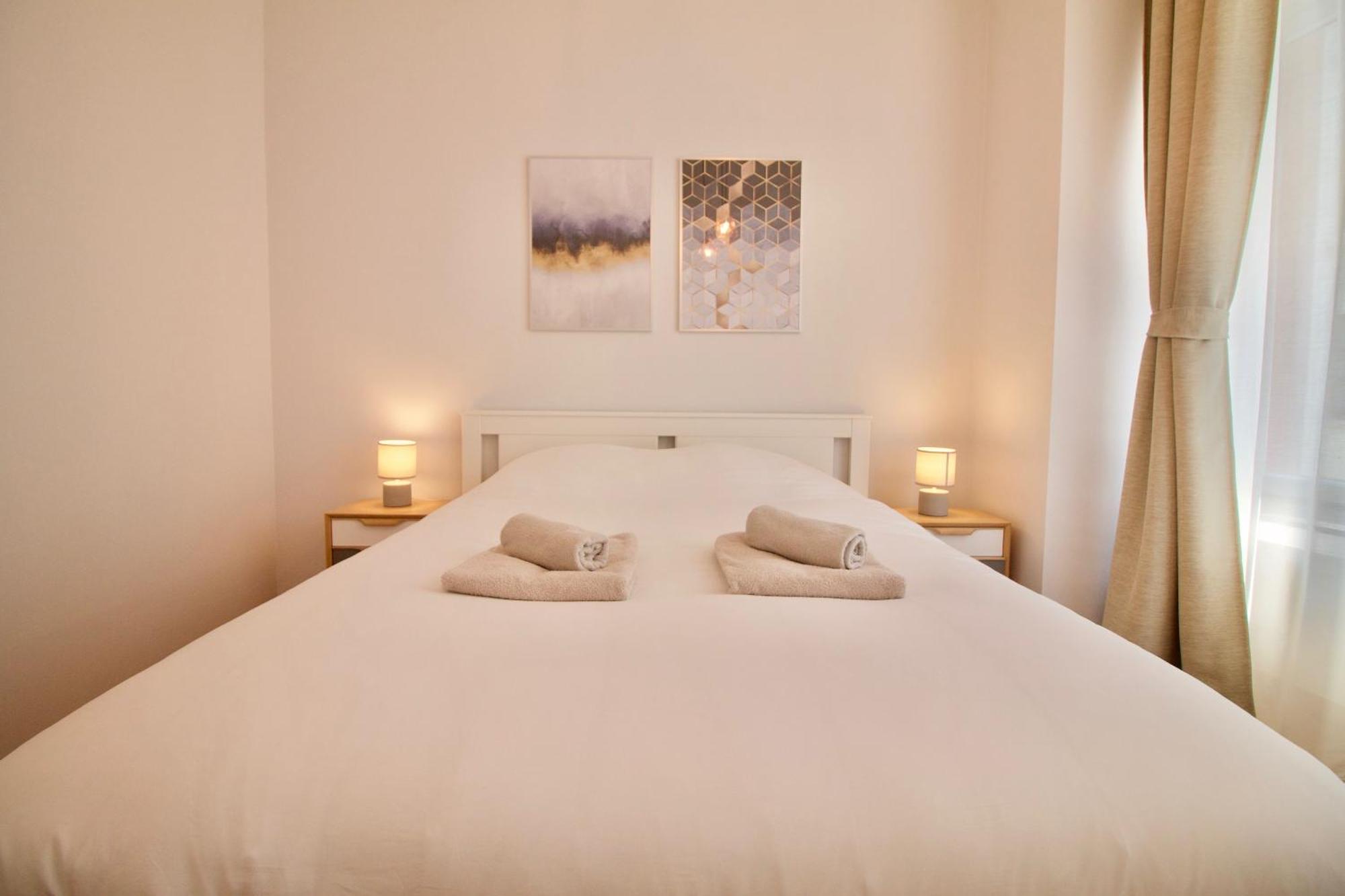 Heart Of Grand Place - Stunning 3Br Triplex Bruselas Exterior foto