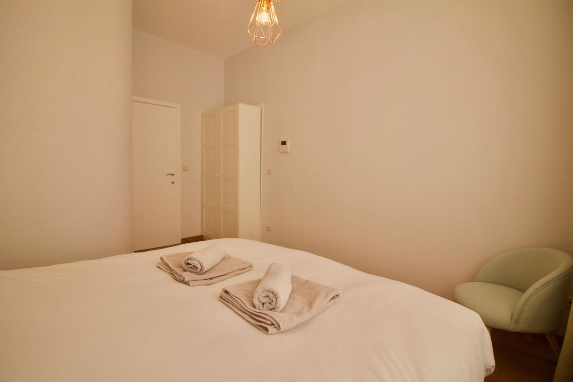 Heart Of Grand Place - Stunning 3Br Triplex Bruselas Exterior foto