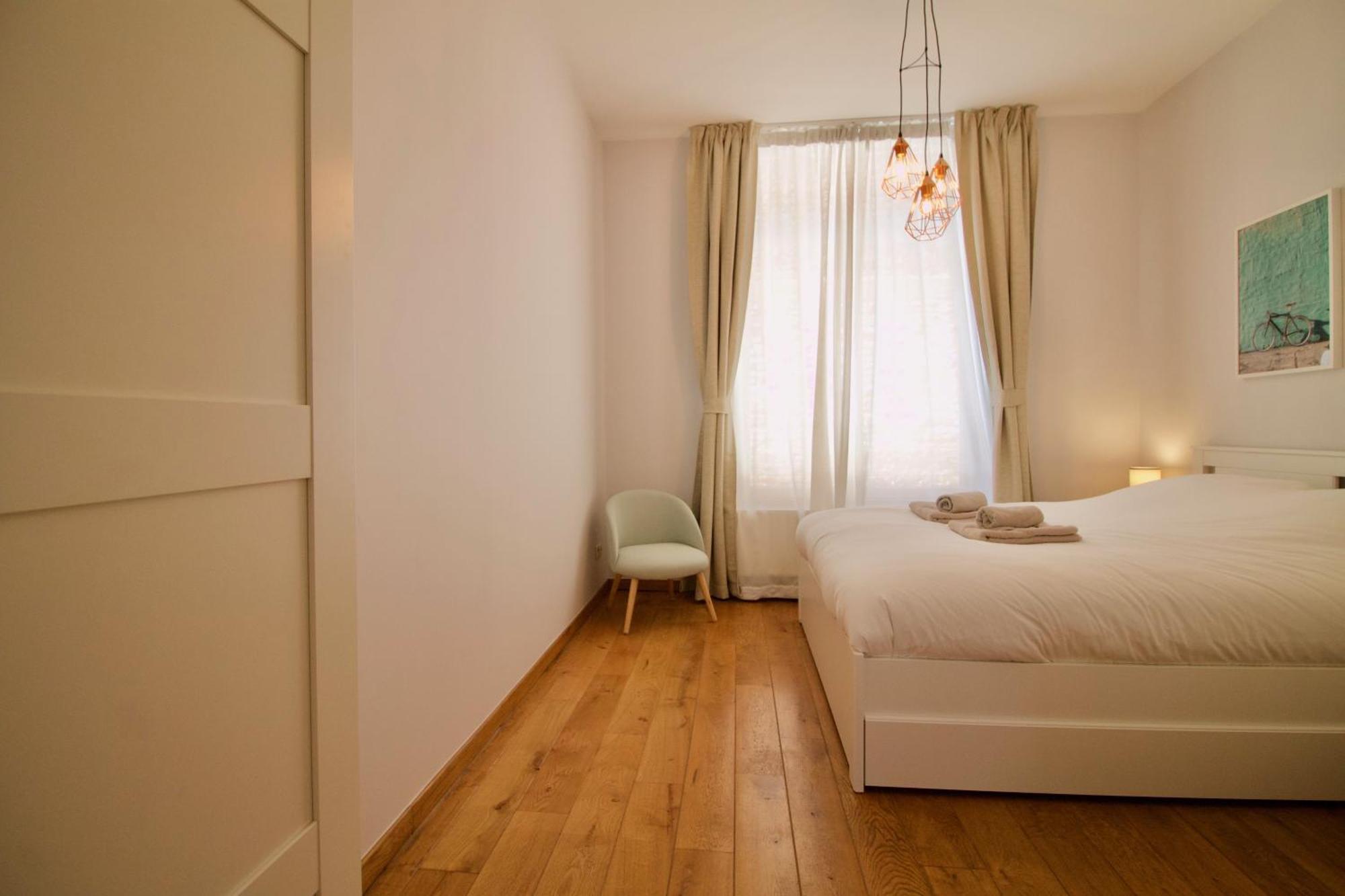 Heart Of Grand Place - Stunning 3Br Triplex Bruselas Exterior foto